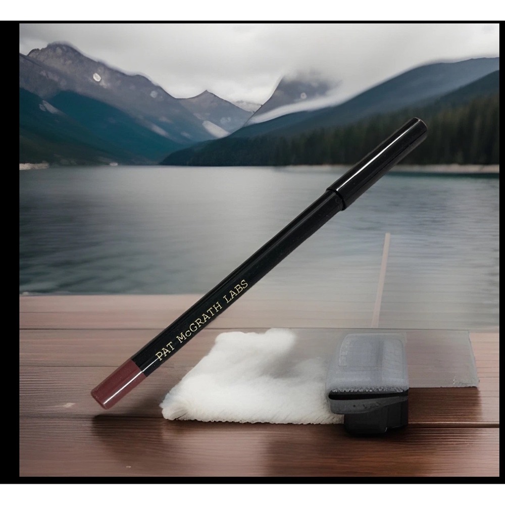 Pat McGrath Labs Permagel Ultra Lip Pencil - Suburbia New Full Size 1.2g Germany